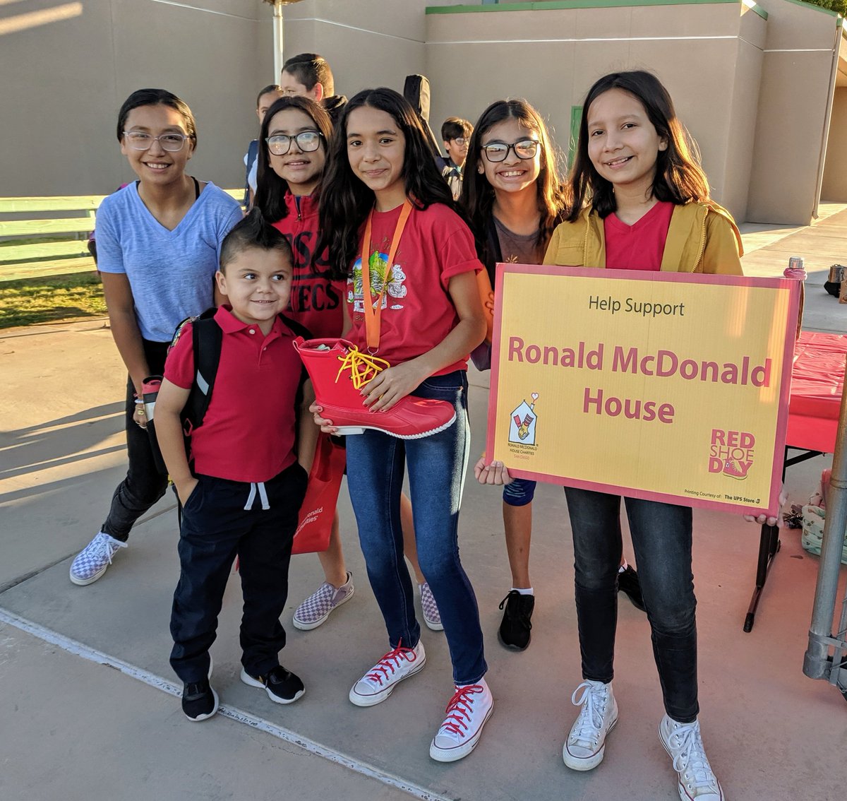 MarilynEDU's tweet photo. So much fun serving our community. The annual Red Shoe Day campaign benefits children and families at the @rmhcsandiego. 

Thank you, @sunflower92243 families for your generosity. #RedShoeDay ♥️ https://t.co/x1iSpkqG9e