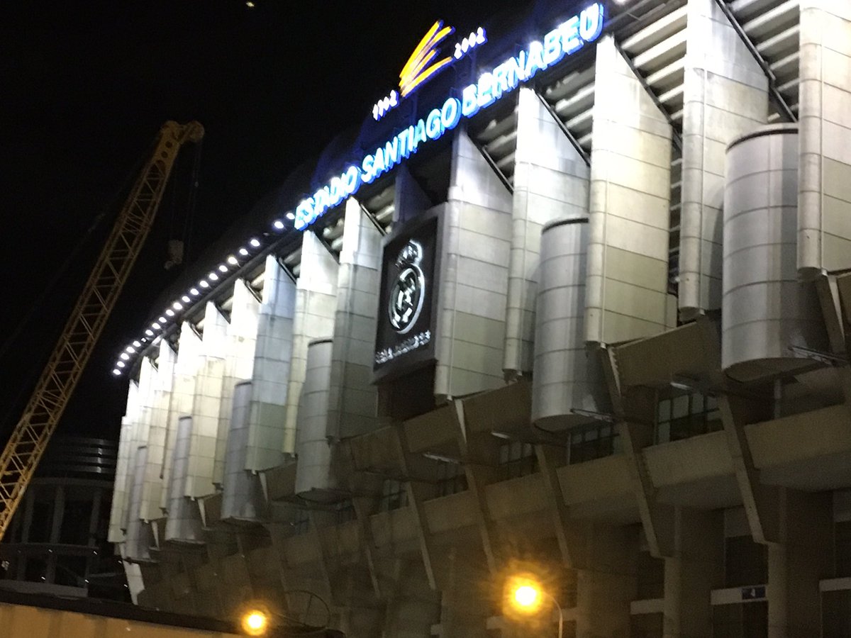 GovChemist's tweet photo. Fascinating two days as one of the commercial advisors and measurement partner on SynCell #synbio - applications and challenges for synthetic cells.
Dinner last night at the Bernabeu stadium, a bonus! https://t.co/MLC3qPPzQd