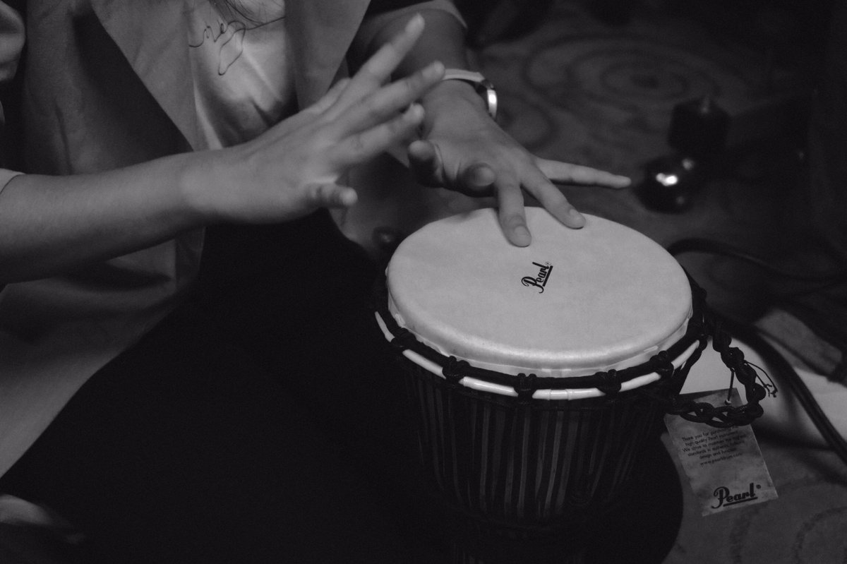 chu_okubo's tweet photo. Hiroshi Chu Okubo Finger Technique for Hand Percussions Workshop in Taipei 

#taiwan #aFramedrum #djembe #travelconga #大久保宙 https://t.co/Yxikv8uGpc