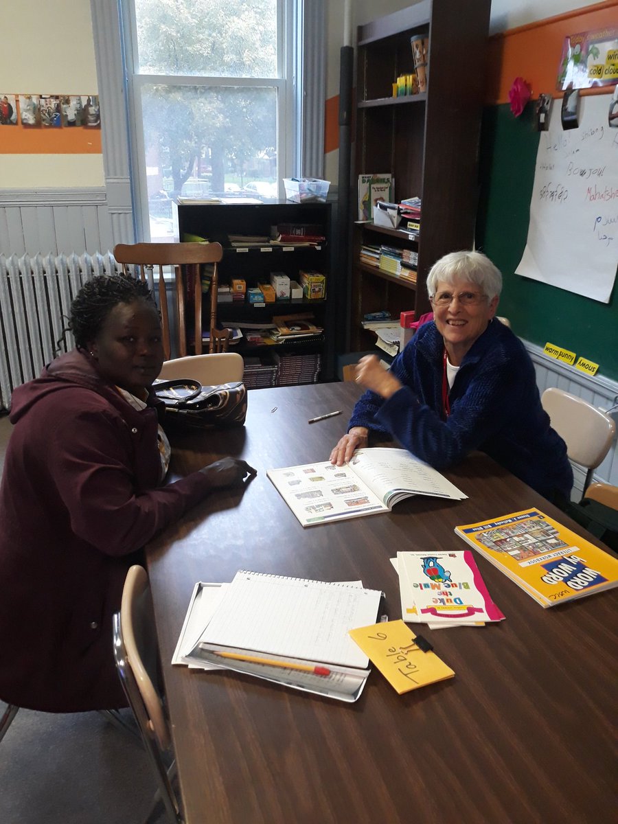 scsd_wslc's tweet image. Thank you to Martha, one of our faithful volunteers! One-on-one reading is so key in our students&apos; success! @SyracuseSchools