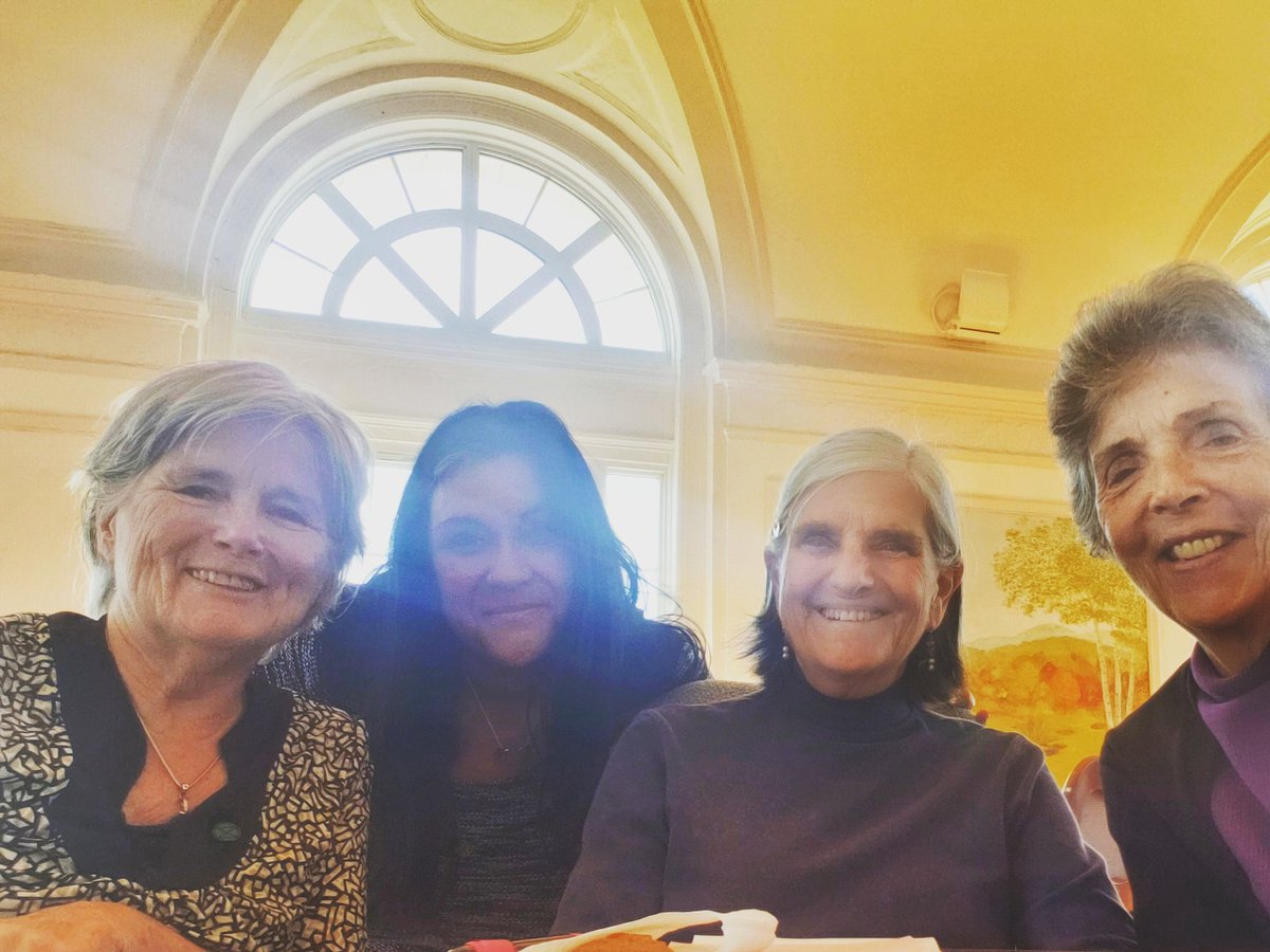 JustEconomicsNC's tweet image. Met with a wonderful group of people at our Elders for Transit listening session. So grateful for their insight and wisdom!

#betterbusestogether
#asheville
#supportpublictransit #transitcantwait #20for20 #JoinUs