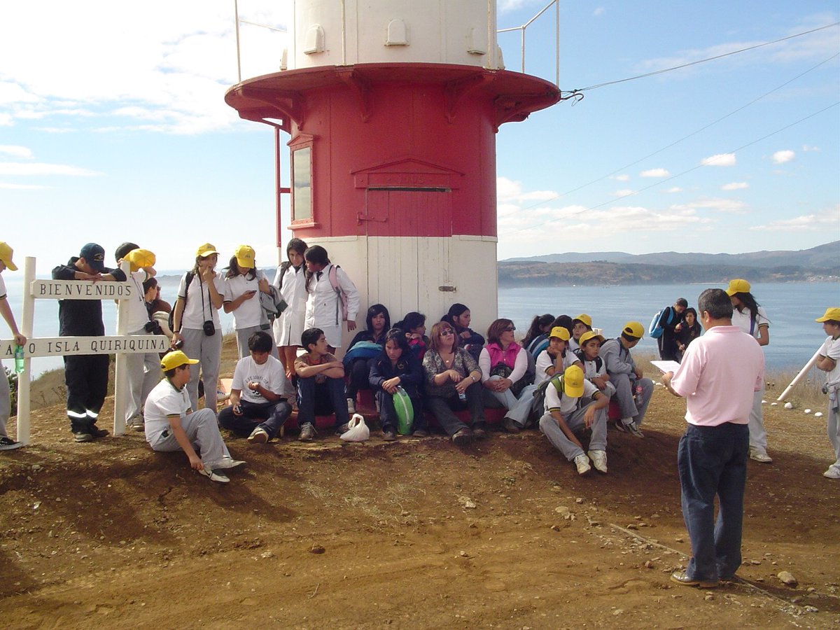 exploravalpo's tweet photo. ¡Todos y todas pueden! Cualquier escuela, liceo o colegio puede formar su #AcademiaExplora en 2020. Revisa la convocatoria https://t.co/usoLRoYxvG #CulturaCientífica #Valparaíso https://t.co/Fzzw9i4PFe