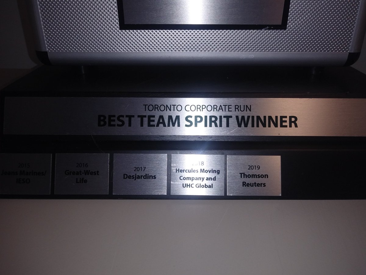 TOCorporateRun's tweet photo. Another briefcase trophy ready for delivery @thomsonreuters @BossPromotions1 best team spirit award winner 2019 #WellnessWednesday #afterworkwellness #torontocorporaterun #teambuilding https://t.co/kas4oKJbw5