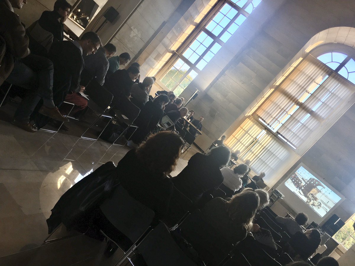 laurentflaroche's tweet photo. Encore 80 personnes ce soir... merci à tous #patrimoine #numerique |comment/quoi/pourquoi/pour qui digitaliser les données 2D/3D? | #numerisation3D #realitevirtuelle | Et le savoir-faire ? Suite des discussions demain... https://t.co/kUOt9jQOeX