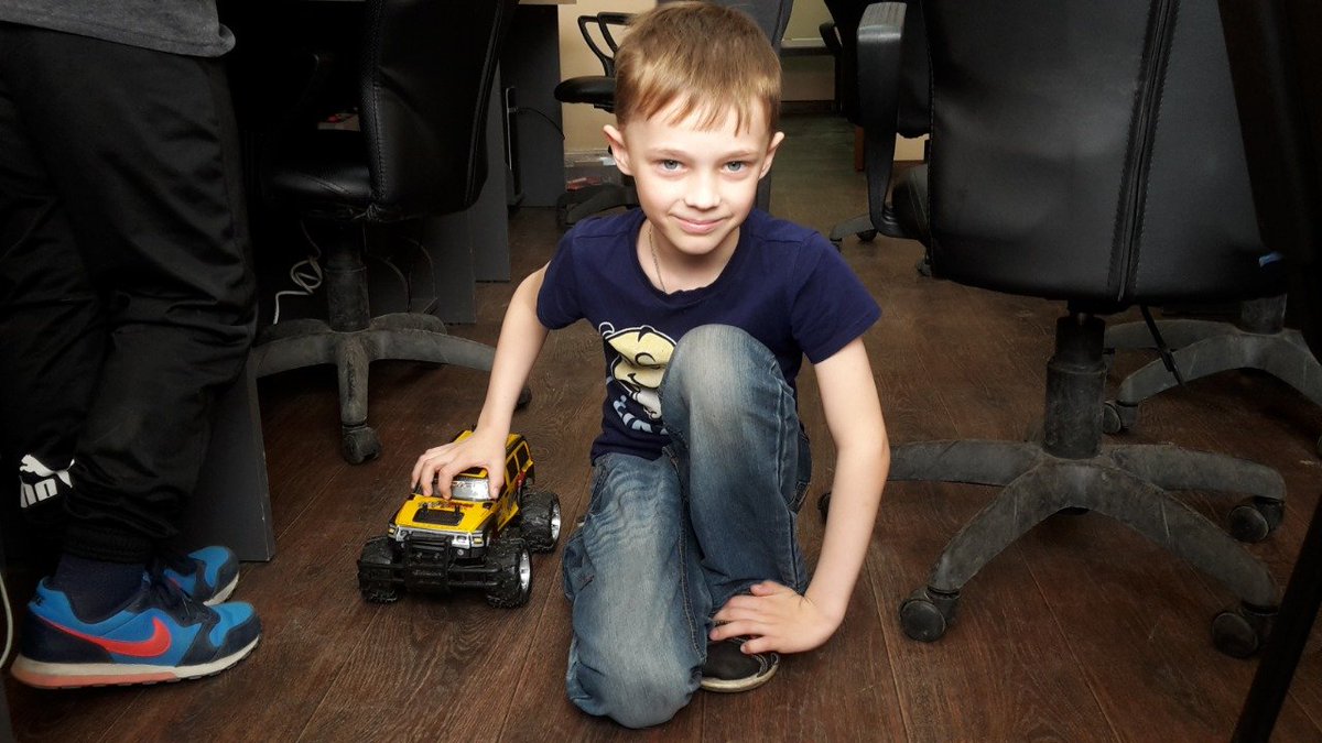 sw_robot's tweet image. Вторая жизнь магазинному автотранспорту #arduino_car
Не упустите этот шанс, записывайте своего ребёнка прямо сейчас к нам в секцию робототехники и программирования позвонив днём по тел. 380-40-40