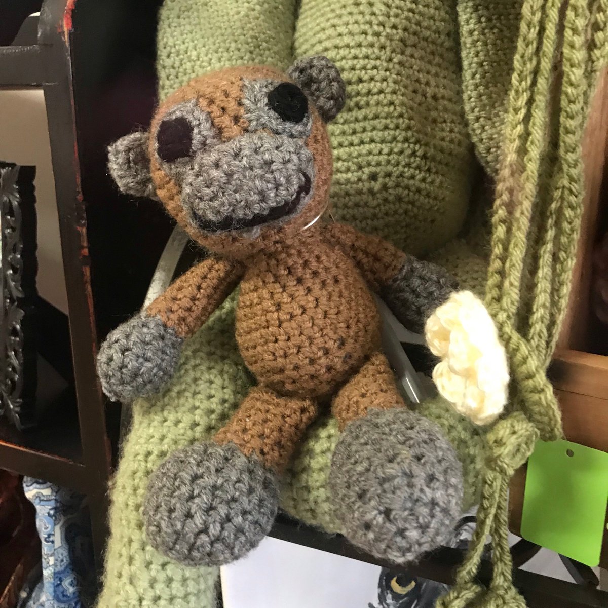 creatingstrokes's tweet image. Looking for those unique gifts for Christmas?  We come help we do custom orders.