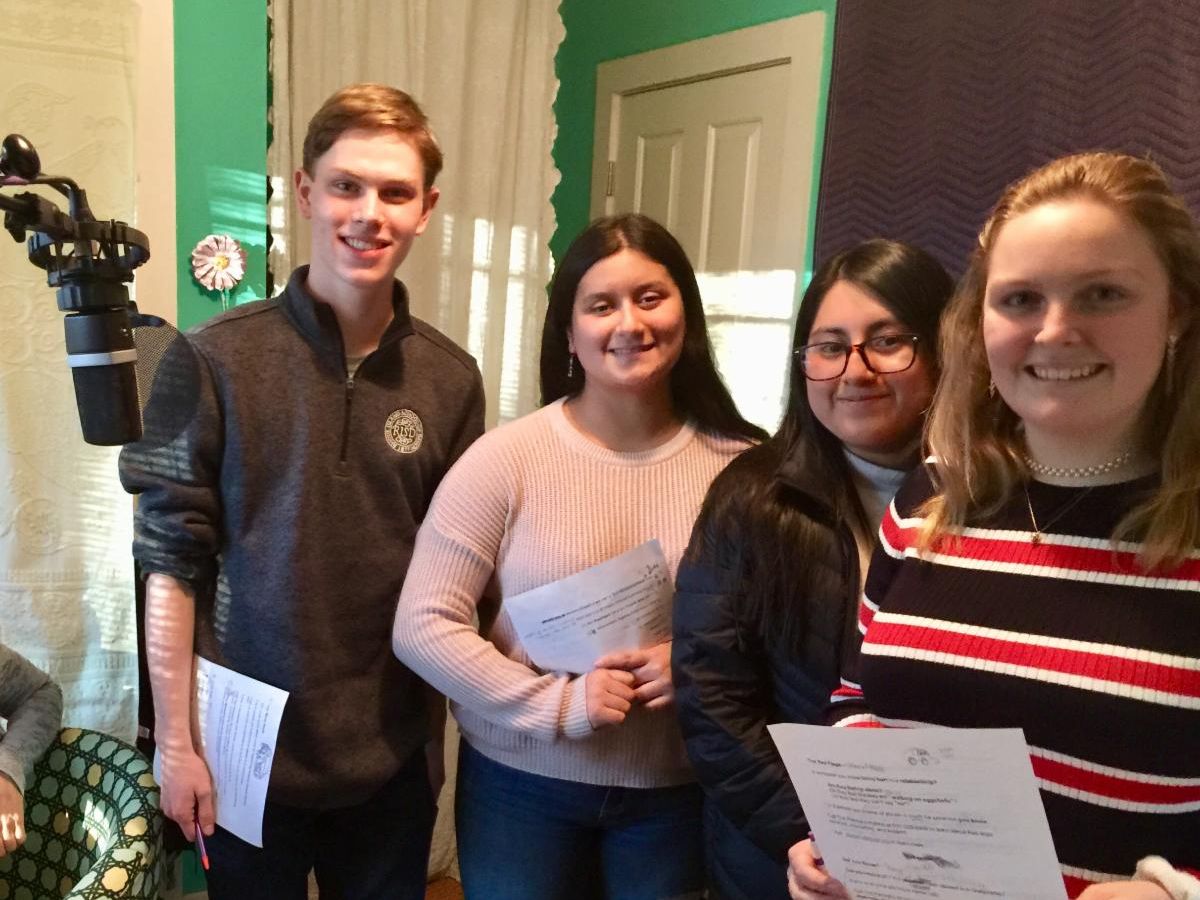 We Get By With a Little Help From our FriendsRead more about what is going on at The Retreat and the community members who help us make it happen. If you don't get our newsletter, please subscribe. conta.cc/31pw6J4