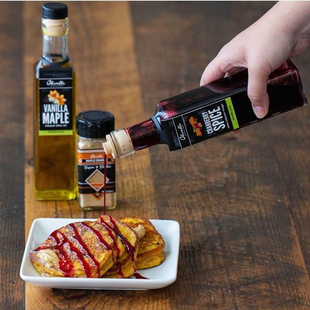 DelaneyandLoew's tweet photo. 🍁Our new Falling for Flavors products and new recipes are here and they are not disappointing tastebuds!! 😋 These pumpkin pancakes with spiced butter and cranberry drizzle are sure to be a hit!! 🥞 Come downtown and check them out today!! •
•
•
•
… https://t.co/gynTJLAqo7 https://t.co/ivEcaEoSvU