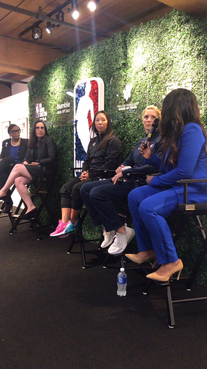 NatAchon's tweet photo. renaming the @NBACanada Leadership Event to the BOSS WOMAN panel!! such incredible insight and wisdom this morning at the #NBAGallery.
@dallasmavs CEO, Cynthia Marshall
@LAClippers President, Gillian Zucker
Ast Coach, @NatalieNakase
Ast Coach, @jboucek
TSNβs @Kayla_Grey https://t.co/gT0wSrMeYw