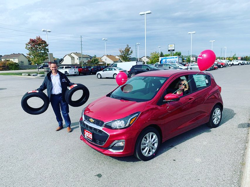 We are excited! To date we have raised over $1,400 for the Drive Pink Campaign! Let’s keep this amazing support rolling! #DrivePink #CanadianCancerSociety #Support #BeanCars #FunAtBeans