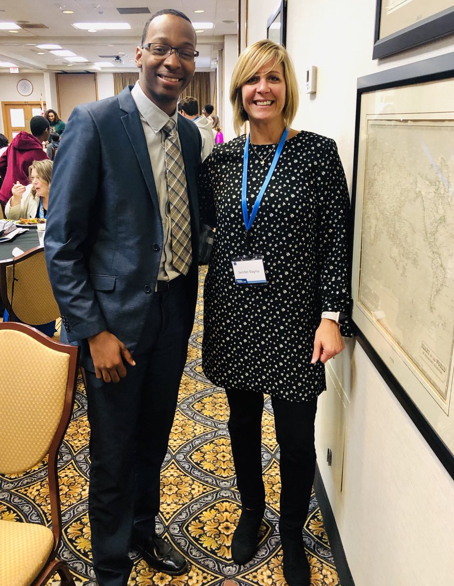 Wonderful to listen to <a href="/rhwarrenjr/">Richard Warren Jr, Ed.D (↙️↙️)</a> speak to #FutureEducators about being courageous in the classroom and taking the leap into the field of education. <a href="/MdPublicSchools/">Maryland State Department of Education</a> <a href="/WorcesterSystem/">Worcester Schools MD</a> #TeachInMD