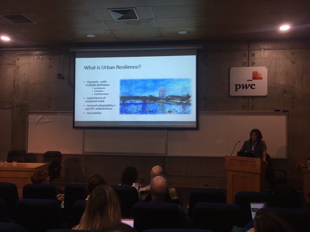 ActivaValdivia's tweet photo. Hoy estamos presentando las transformaciones colaborativa de @ActivaValdivia y #consorciovaldiviasustentable en conferencia internacional @Transform2019 #transformations2019 acciones reales y concretas hacia ciudades sostenibles! https://t.co/sDbpNiANcJ
