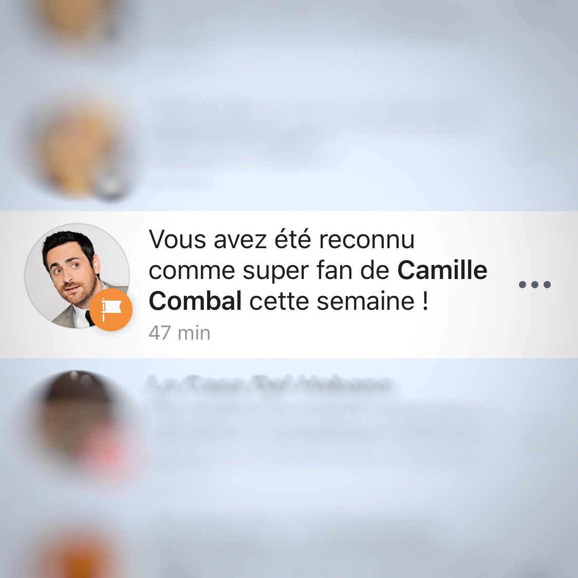 En fait c’est comme être fan mais avec une cape? <a href="/CamilleCombal/">Camille Combal</a> #camillecombal #fan