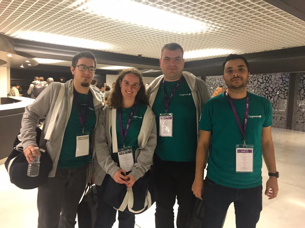 capgeminifrance's tweet photo. [DIRECT] Bravo 👏 à nos 4 finalistes #mdf19
Mention spéciale pour Claire sur 4 langages : Java, JavaScript, C++, C#
🔥
@MeilleurDev https://t.co/TQOpp24Aaz