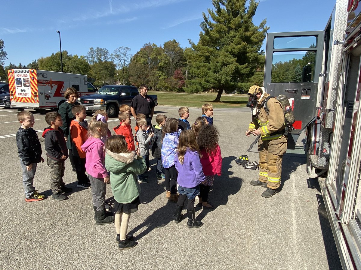 SpringsPrimary's tweet image. A big thank you to the Howland Fire Department for putting on our fire safety program this past Tuesday.