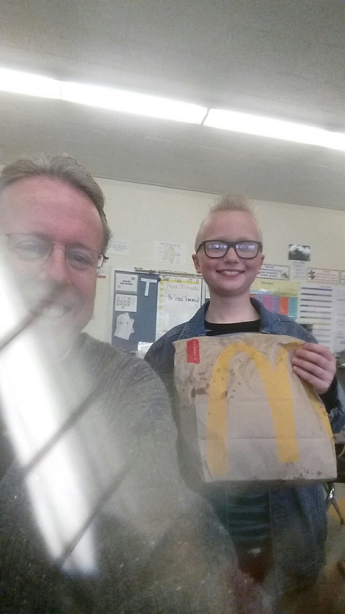 Munchin' with Mr. Neff.  Congrats to September STAR Student Connor H.  So proud of you.<a href="/neffst205/">Coach Neff</a>.<a href="/PCSDpleasantval/">PCSD Pleasant Valley</a>