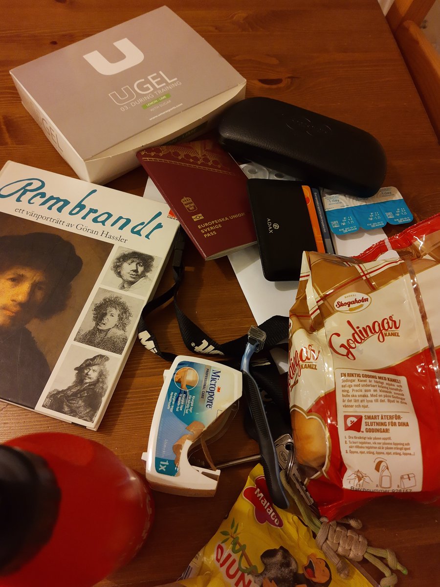 KentMossback's tweet photo. Getting my stuff together for #ThisRunAmsterdam https://t.co/FbrwTajDKv