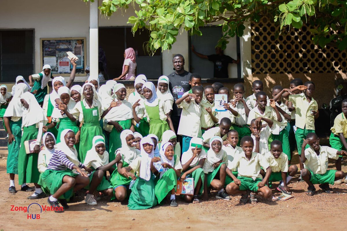 ZongoVationHub's tweet photo. Our young Coders making steady progress as we mark #Day4 of @AfricaCodeWeek at the @ZongoVationHub. @MustaphaHamid @USEmbassyGhana @Googleorg @Google @ghBritish @giz_ghana @sap4good @GermanAmbGhana @UKinGhana @YouthMobile_ @DAcconciaEU @LopezEkra #ACW2019 #ZongoImpact https://t.co/GR8atFmyTq