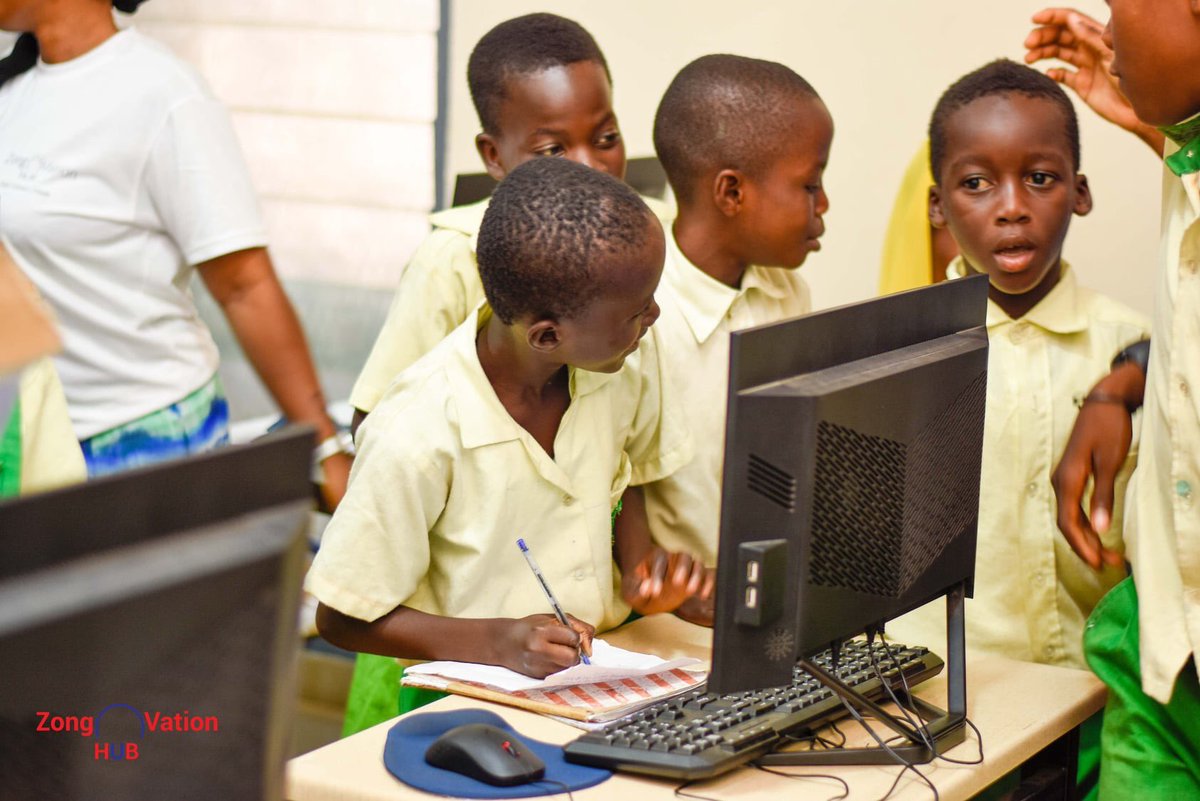 ZongoVationHub's tweet photo. Our young Coders making steady progress as we mark #Day4 of @AfricaCodeWeek at the @ZongoVationHub. @MustaphaHamid @USEmbassyGhana @Googleorg @Google @ghBritish @giz_ghana @sap4good @GermanAmbGhana @UKinGhana @YouthMobile_ @DAcconciaEU @LopezEkra #ACW2019 #ZongoImpact https://t.co/GR8atFmyTq