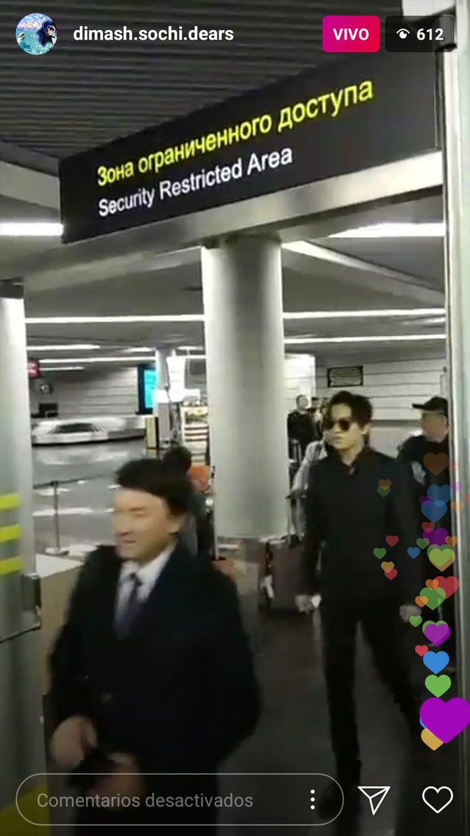 dietziar's tweet photo. Dimash comes to Sochi!!
Thanks to @dimashsochidears for the live video! 😍😍
@dimash_official 
#DimashKudaibergen #dears #димаш #thesingerdimash #dimashfans #dimashsochi https://t.co/lU4xuZzrHf