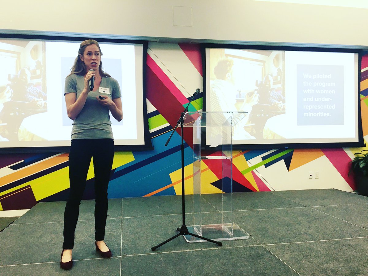 TechKnowCon's tweet image. Now we're learning about Peer Mentorship at Scale via Ana Cuellar from @Airbnb. Here she talks about how they first piloted the program with women and under-represented minorities. #TechKnowCon
