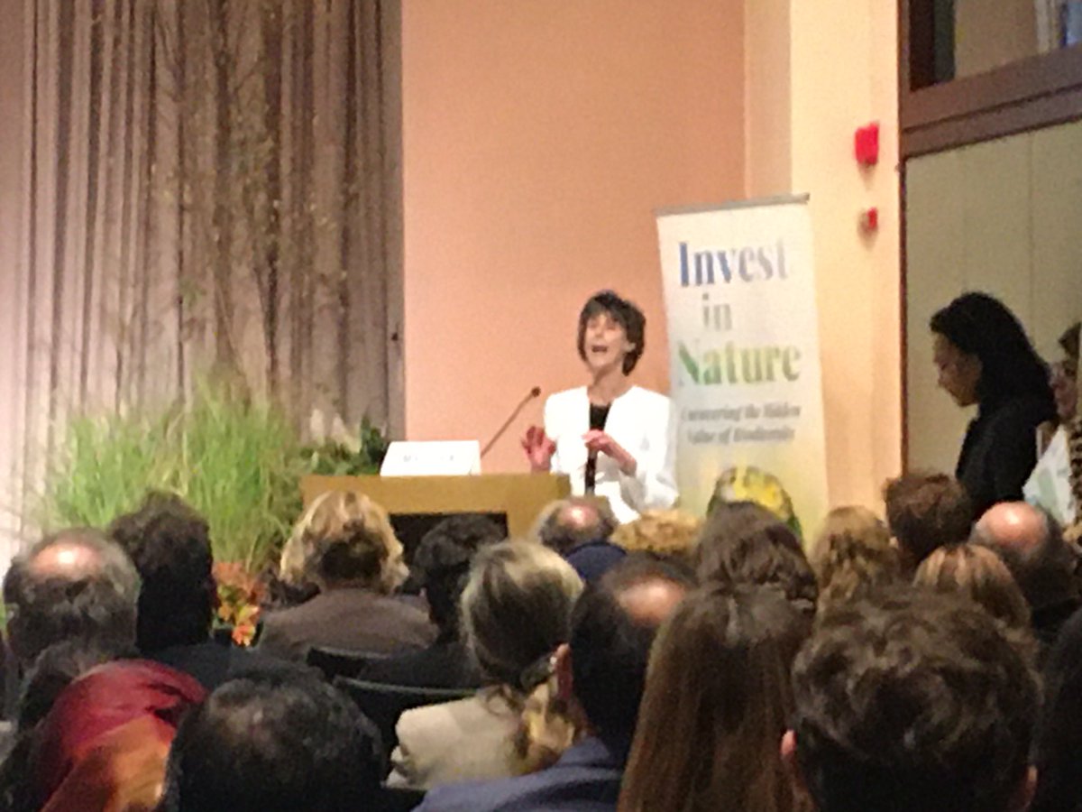 Let’s talk Nature! <a href="/LauraTuck_WB/">Laura Tuck</a> reminds us “it’s not just climate”. 2018 was the year the science started screaming at us. Listen in live, too. #InvestInNature. <a href="/IPBES/">ipbes</a> <a href="/WBG_Environment/">WBG Environment</a> <a href="/WorldBankLive/">World Bank Live</a>