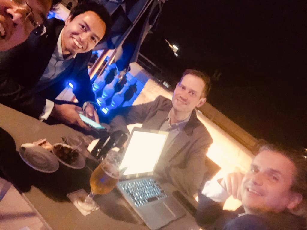 arjunkg's tweet image. Barts #ECOS2019 dinner!