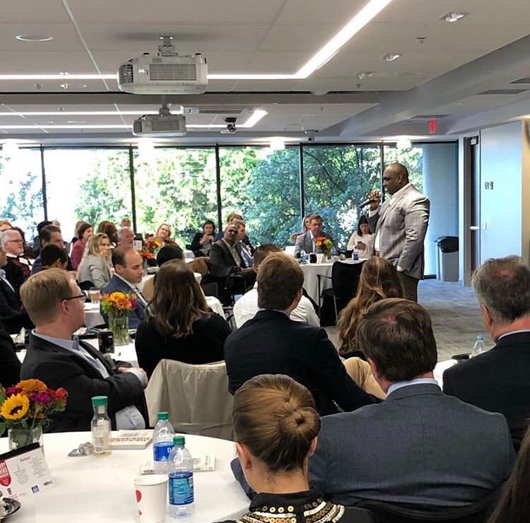 TerryCollege's tweet photo. Inspiring morning w. @Rodney_Bullard (MBA '12), VP of Community Affairs at @ChickfilA and Executive Director of the Chick-fil-A Foundation.
Will you accept his challenge and become an everyday hero?
#TerryThirdThursday
-
1st photo courtesy of @rachel_r_stan https://t.co/GlyIBGk3bt