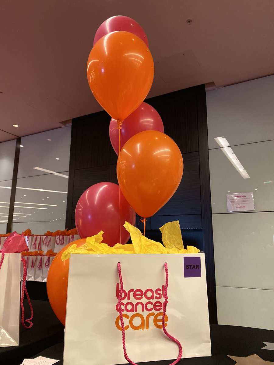 Occasions_pim's tweet photo. It was my absolute pleasure to find time to donate some #balloons to the lovely people @BCCare for a #fundraiser event in the beautiful @ParkPlazaHotels 🎈
This guys do amazing work so it was great to be able to help. 
#cancerresearch #joyspreading #thesecolours #catwalk https://t.co/OA04KD0CZb