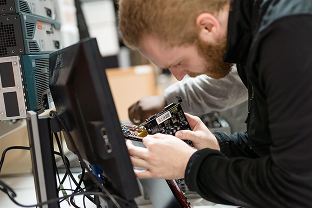 WHEFGet2College's tweet image. . @ACT WorkKeys is a system of curriculum and assessments that build and measure essential workplace skills. Learn how you can earn the National Career Readiness Certificate (NCRC) through ACT WorkKeys by clicking the link to our blog here: buff.ly/2p2GUj5 #ACTWorkKeys