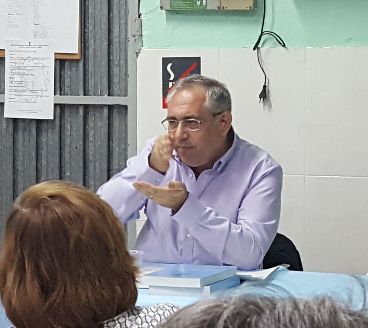 Jaume Chiner, llicenciat en Geografia i Història, doctor en Filologia, autor, entre altres, de l'obra “Mar, Llum i Passió: Historia de la Junta Mayor de la Semana Santa Marinera de Valencia i confrare de la <a href="/HJesusConLaCruz/">RHJesusConLaCruzCR</a>, parla sobre la història de la ##SetmanaSantaMarinera.