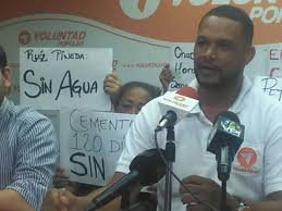 SerbinPont's tweet photo. En el mismo día que Venezuela fue elegida como integrante del Consejo de los Derechos Humanos de la ONU encuentran el cuerpo carbonizado de Edmundo “Pipo” Rada,  líder social y dirigente del partido opositor venezolano Voluntad Popular.

Más claro imposible. https://t.co/kfFjZxcgq3