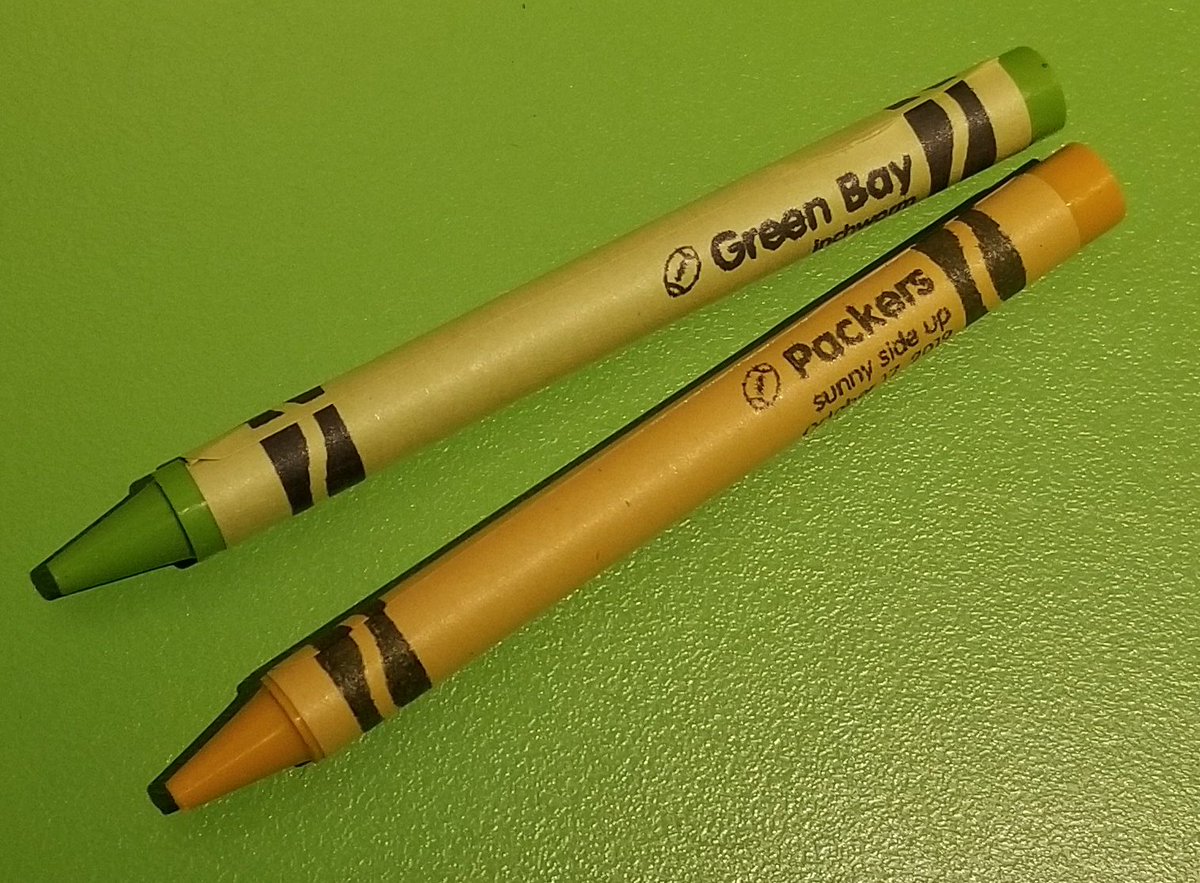 PackerFanStempy's tweet photo. My @Crayola crayons are cooler than yours. @packers 

#CustomCrayons https://t.co/jyZkZLdTdk