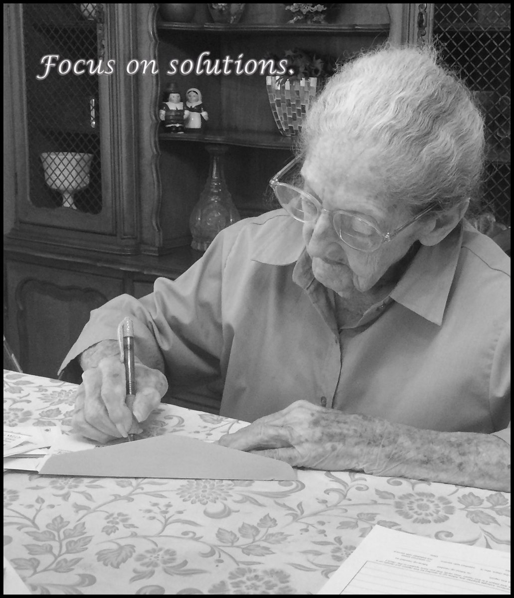 BeckySCorbett's tweet photo. My Nana paying invoices at the age of 103.5. May her memory forever be a blessing. #hope #healing #buildingbridges https://t.co/3yltzPtT4k