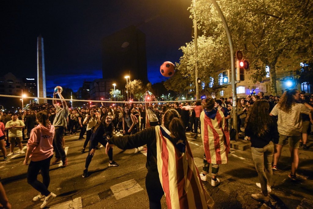 A veces uno sabe de qué lado estar simplemente viendo quiénes están del otro lado.