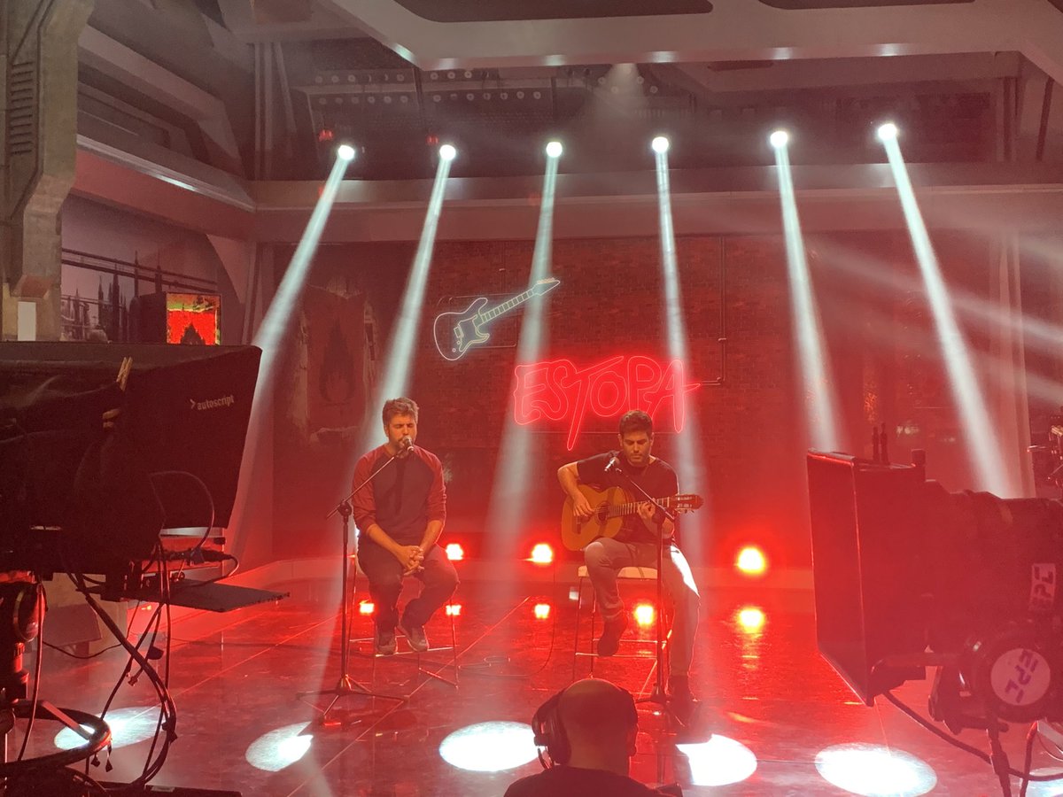 Ya están ⁦<a href="/estopaoficial/">Estopa</a>⁩ calentando motores, no te lo pierdas esta noche en ⁦<a href="/El_Hormiguero/">El Hormiguero</a>⁩