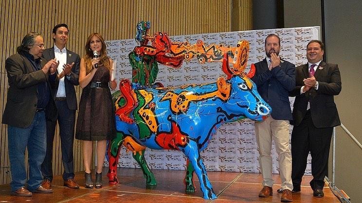 Enlace_Integral's tweet photo. El día de ayer estuvimos en el segundo lanzamiento, en #Mexico, de la convocatoria de #CowParade 2020 que se presentará en Paseo de la Reforma en abril del próximo año.
#Convocatoria @CowParadeMX #CDMX https://t.co/rOvIIpwD2T