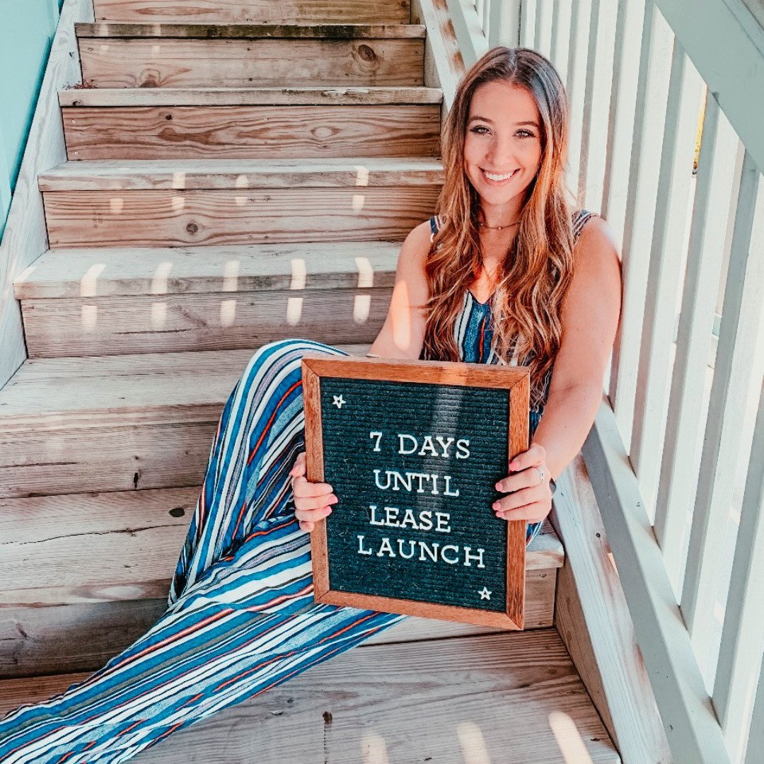 AspenCorpus's tweet photo. SEVEN more days until you can find your new home! We will be kicking off our lease launch party in one week, come out and enjoy free drinks, free food, and lots of our favorite businesses in Corpus! Keep your eyes on our story today for our first vendor spotlight! #FoundFest https://t.co/Pnr0kuR7Ja