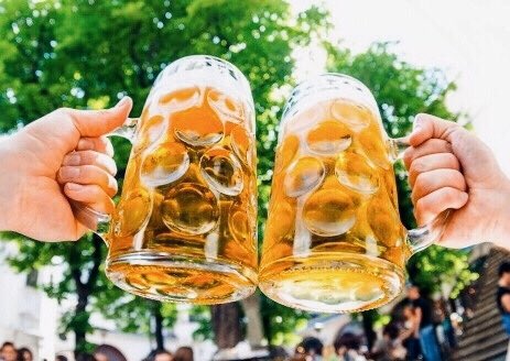 TheStonehaus's tweet photo. We're counting down the hours until our Oktoberfest celebration begins... ✨ Grab your gang and head over tomorrow, starting at 4pm for delicious German fare, a festive beer garden, authentic live music, and more. 🍻💙 See you soon! #thestonehaus https://t.co/T8Y2ybk59A