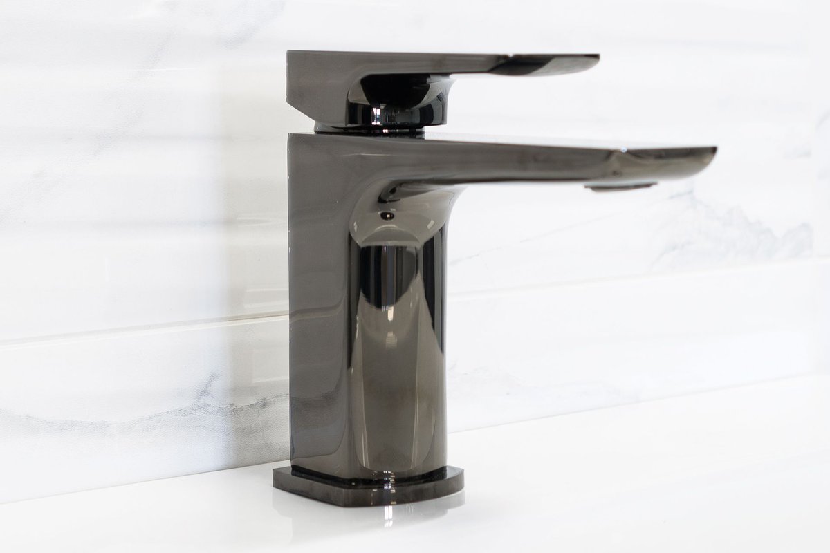 amsplumbers's tweet image. Make your bathroom stand out from the crowd!
Check out the unique and stylish range of Olsen taps. Available in Black Chrome and Matt Black finish. For more bathroom inspiration check out our new 2020 bathroom brochure here: amsplumbing.co.uk
#southport #thornton #ormskirk