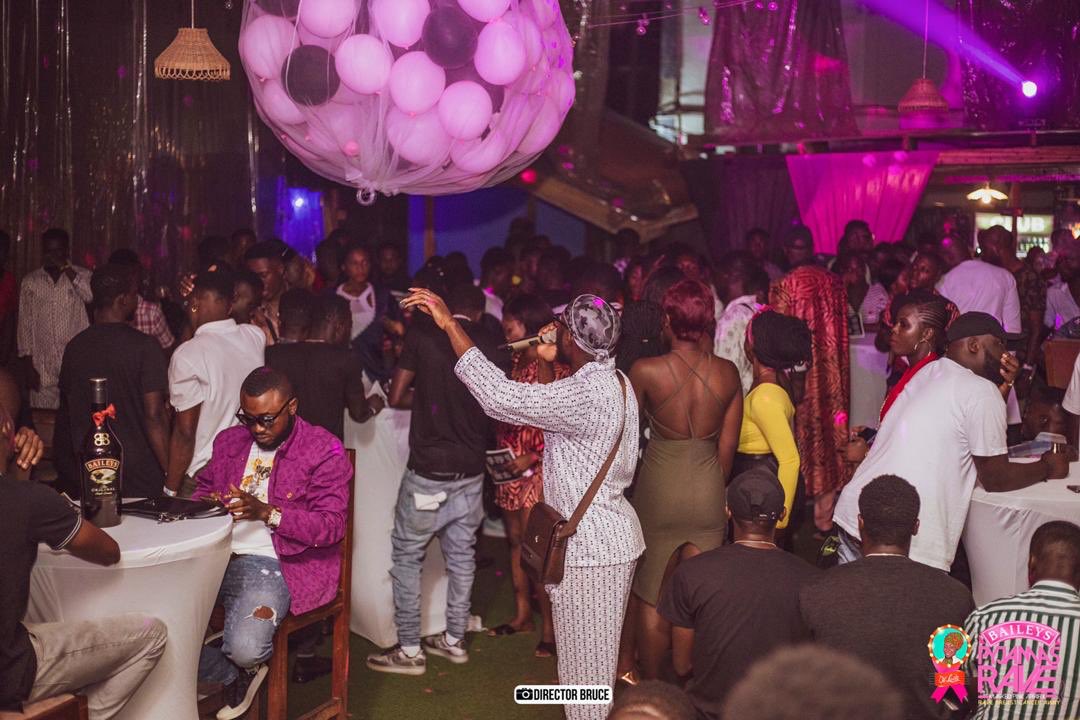 ol_ladygh's tweet photo. #TBT
#Pyjamasrave https://t.co/FNhmoKEL4c