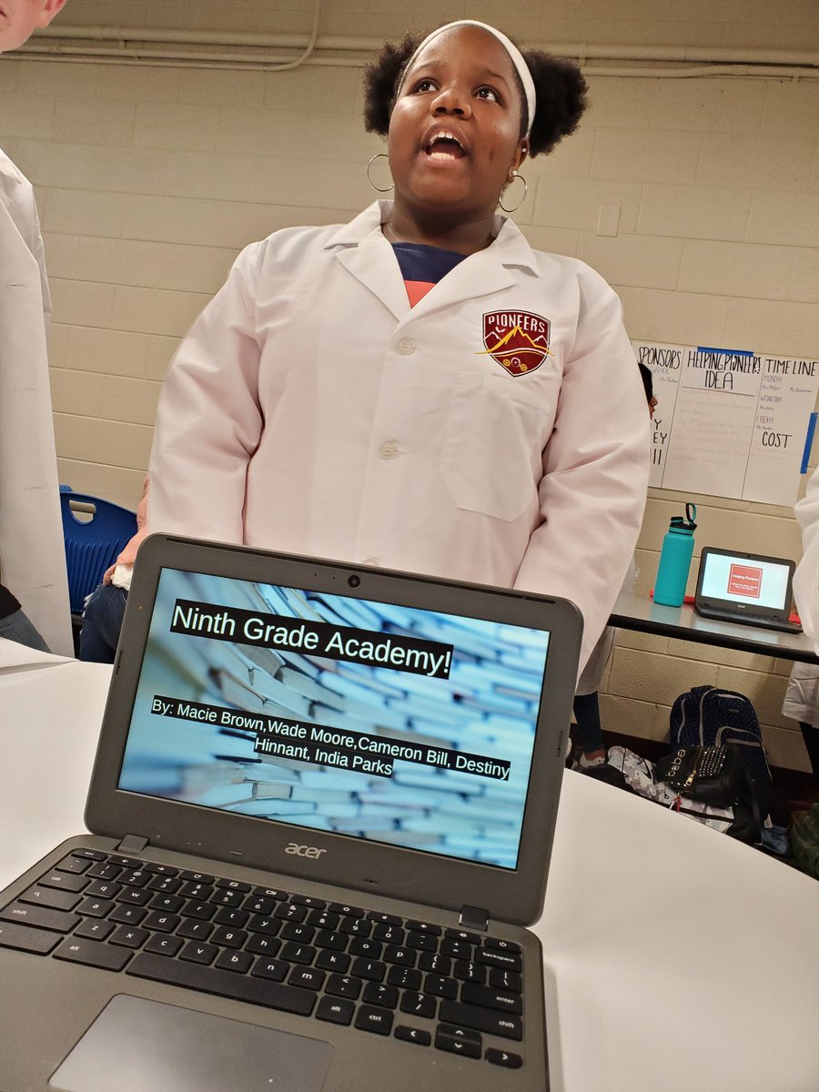 How fantastic is this? For their PBL, these students are proposing to expand their school. @JoCoLabSchool