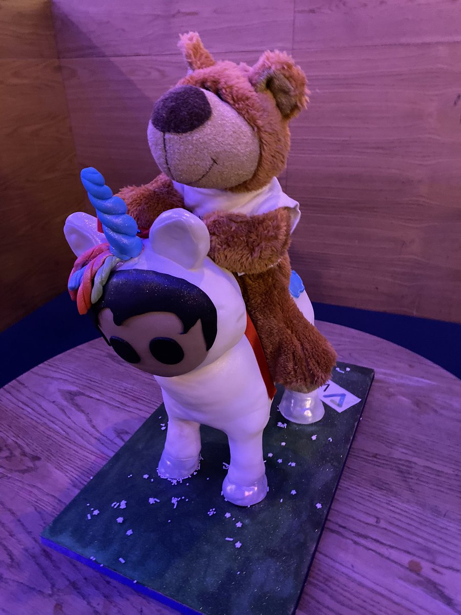 Nothing more to say about this...  Check me out!  @LAUGtweets #Birthday