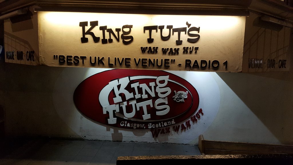 We've arrived #ArmoryShow @kingtuts #Glasgow