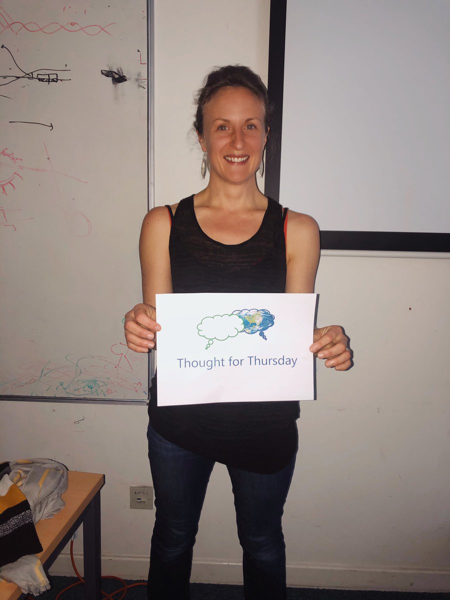 BeckyDavess's tweet photo. #thoughtforthursday Help stop pollinator decline ✋🍓🌼@EllenRotheray &amp; @The_Buzz_Club created 2 citizen projects: Buzzing Balconies &amp; Hoverfly Lagoons. Easy, home-made habitats made to benefit the vital pollinators bees &amp; hoverflies even in urban areas🐝 #2019EBE #conservation https://t.co/1E17V28fs7