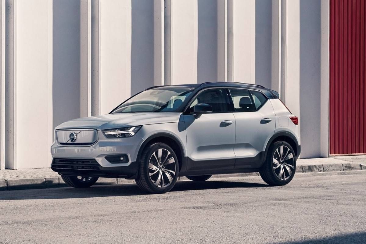 #VolvoCars (<a href="/VolvoCarCL/">Volvo Car Chile</a>) inicia una nueva era con su eléctrico #XC40Recharge. buff.ly/2BhRuFx