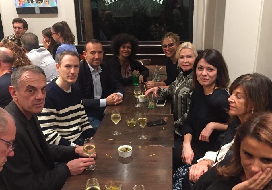 Jeudi soir, toujours ensemble dans la bonne humeur &amp; avec le sourire! #Levallois #Team