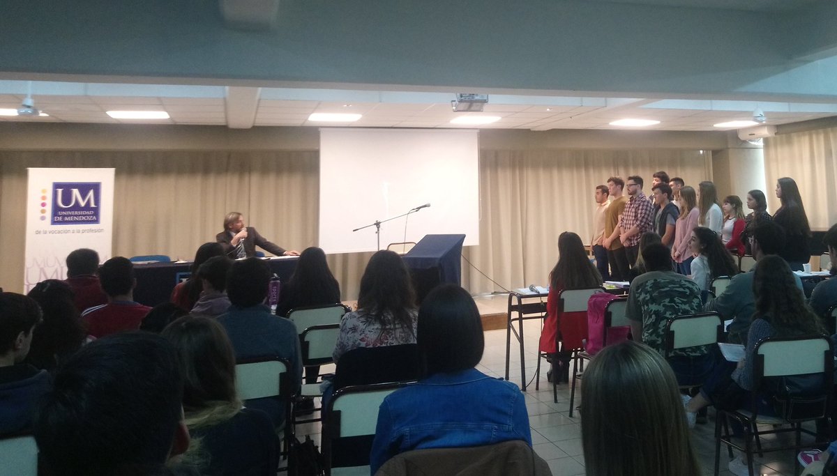 JosueSCk's tweet photo. Presenciando el Simulacro de Juicio por Jurados organizado en la UM. https://t.co/UtXuWDqr4a