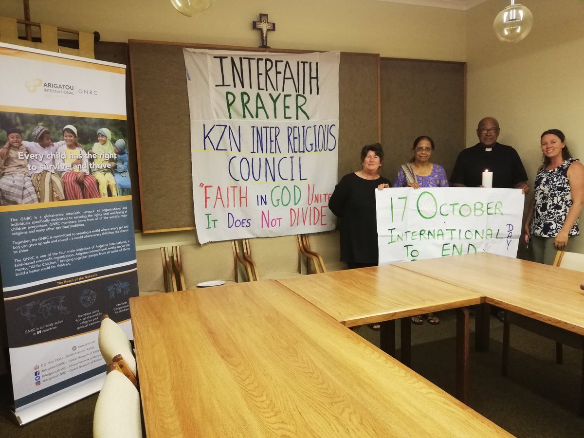 SayedSaydz's tweet photo. @ArigatouGeneva @NyaberaFred @ArigatouGNRC Observing International Day to End Poverty in Durban, with an Interfaith Prayer and Candle Lighting. @CardinalNapier @karenlesleyread @HaileyFudu @SayedSaydz @DhunluxmiDesai https://t.co/AnTh9TKi3i