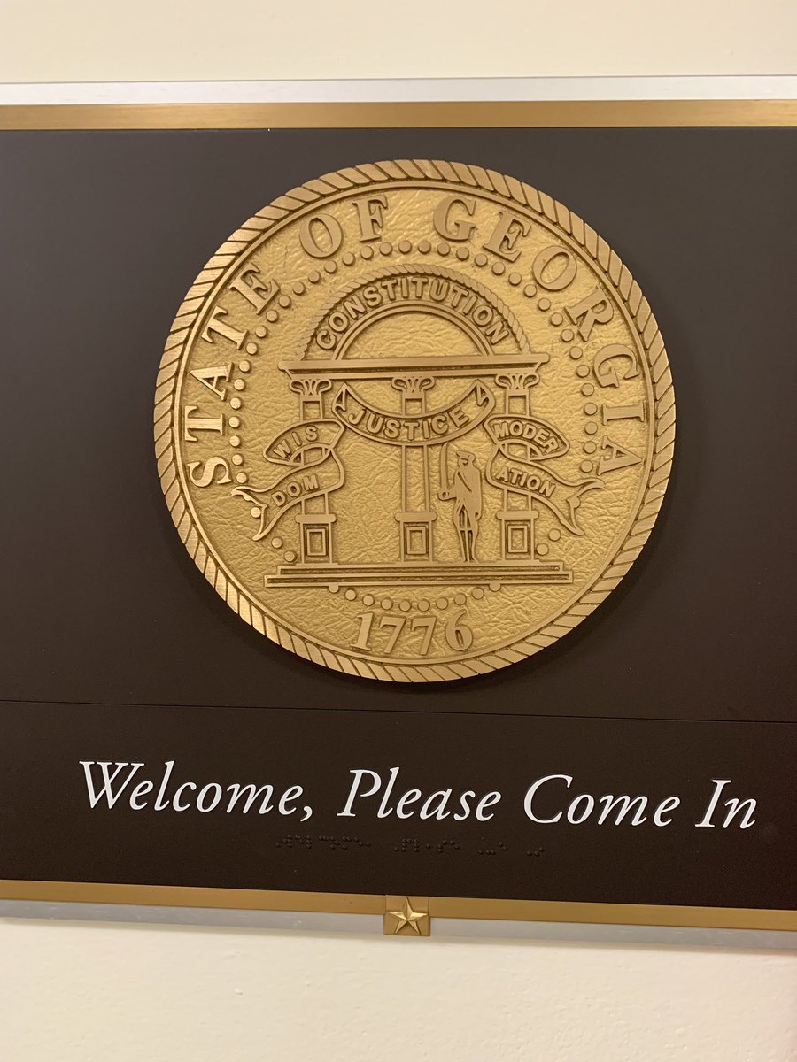 DocSampson13's tweet photo. Meeting w/ our politicians to bring awareness to #medicaleducation #gme #COMDAY19 @PCOMGeorgia @PCOMSouthGA @AOAforDOs @GaBoardHCW https://t.co/rZHAkhAgAC